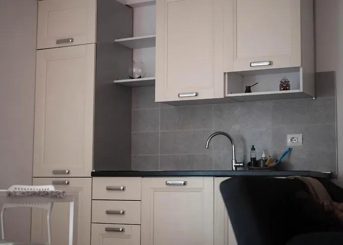 Belvedere_studio Flat 公寓 San Fermo della Battaglia